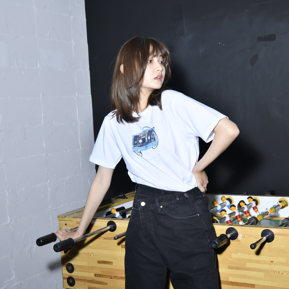 【NEW】Cassette Tape Tee(White)
