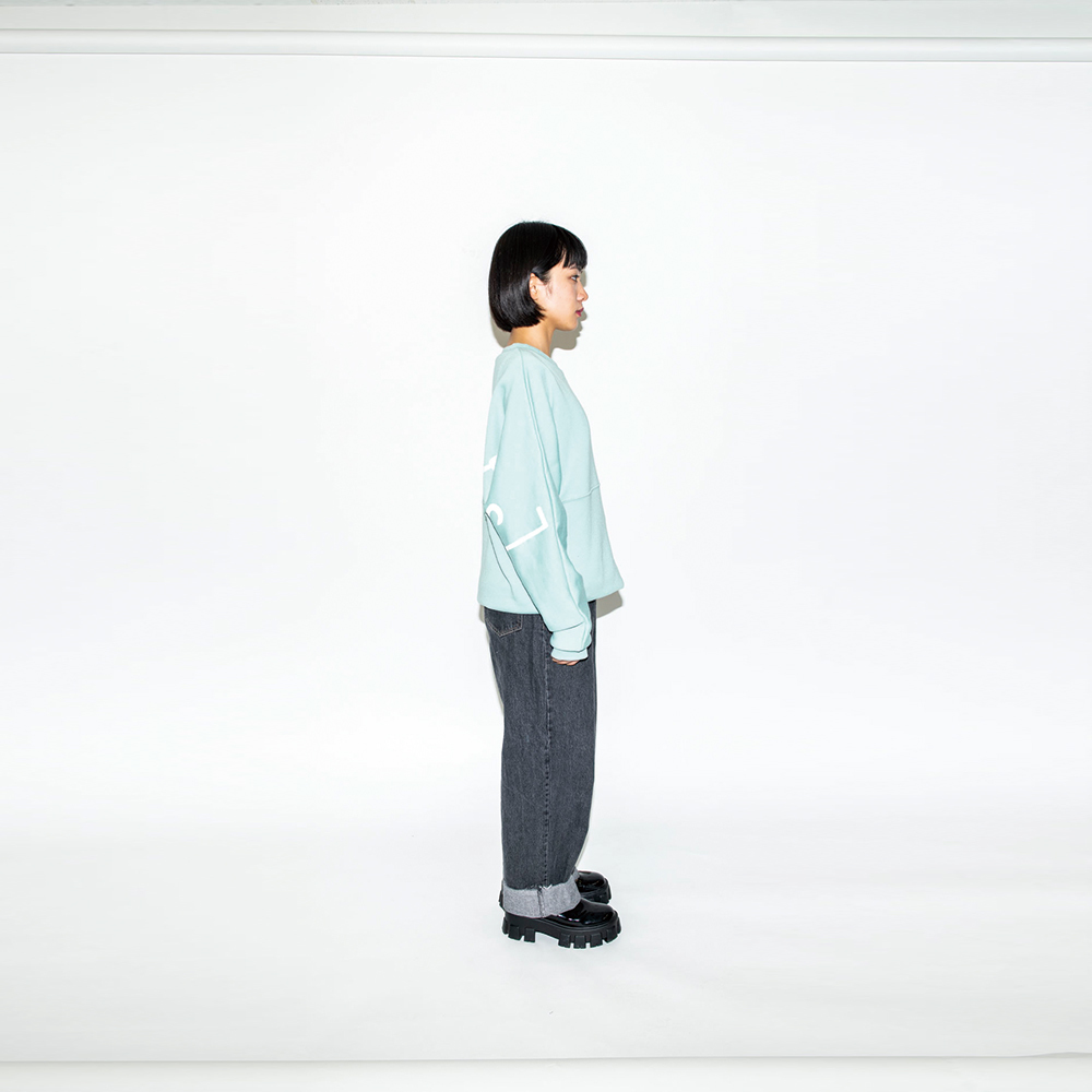【NEW】Big Logo Sweatshirt(Mint Green)