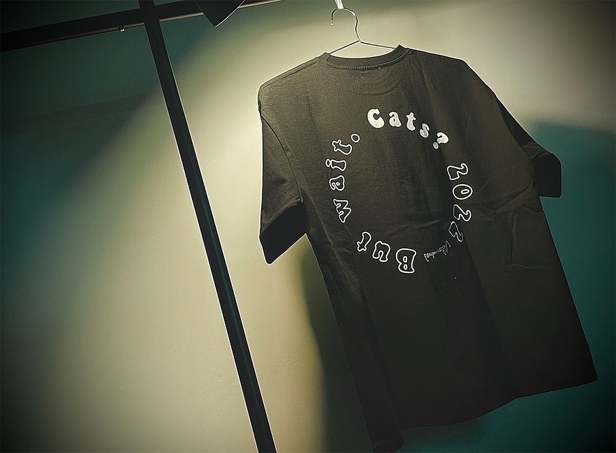 But wait. Cats? 2022 Big Silhouette Tee (Black)