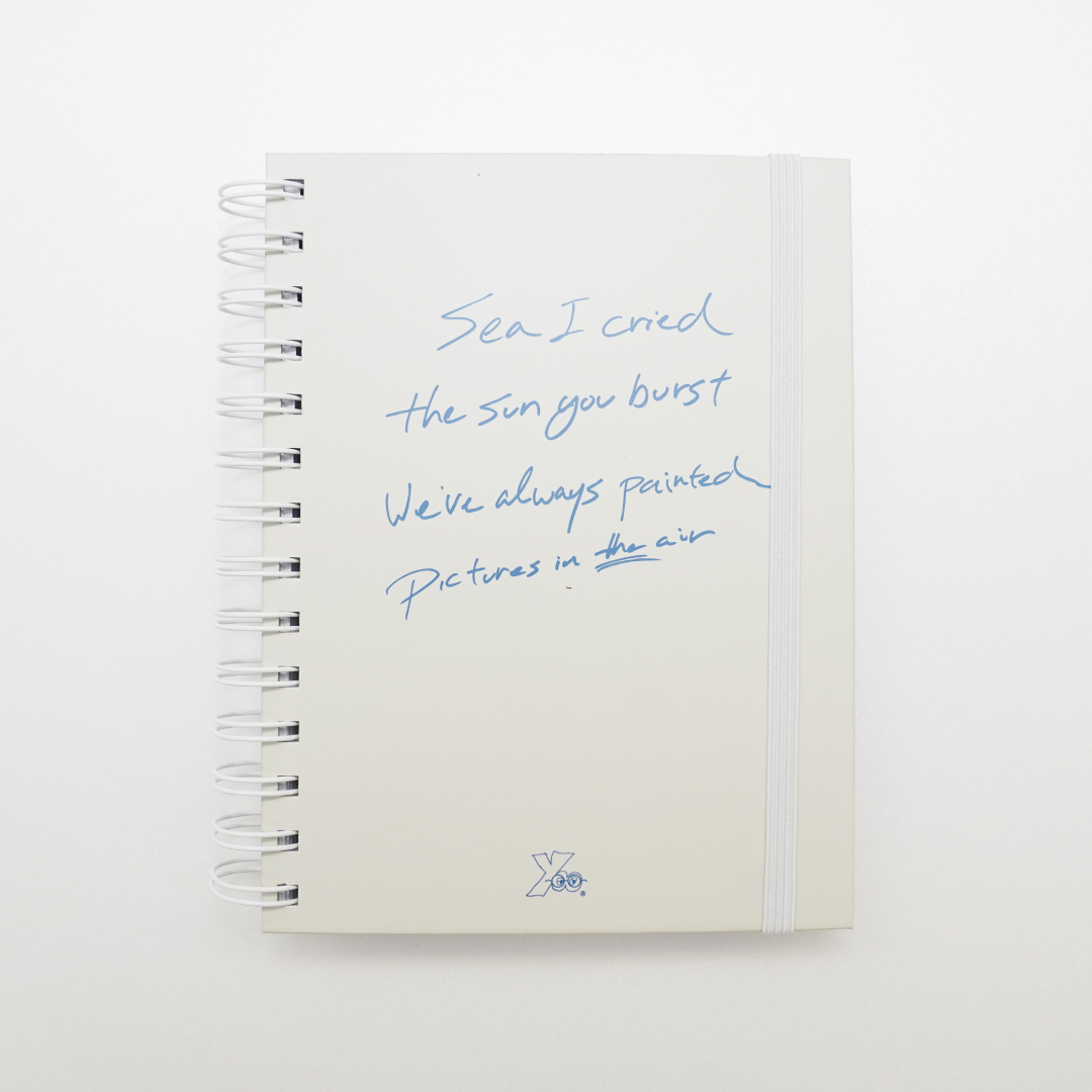 Yoo Megane Logo Note >>> 代官山蔦屋書店 会場販売価格 1,650円