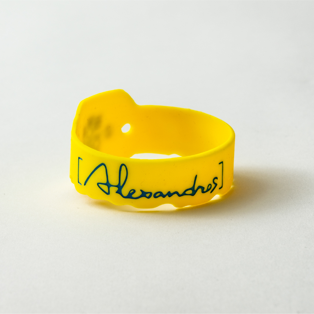 YAW TOUR  RUBBER BAND（2color）..会場販売価格:500円 　