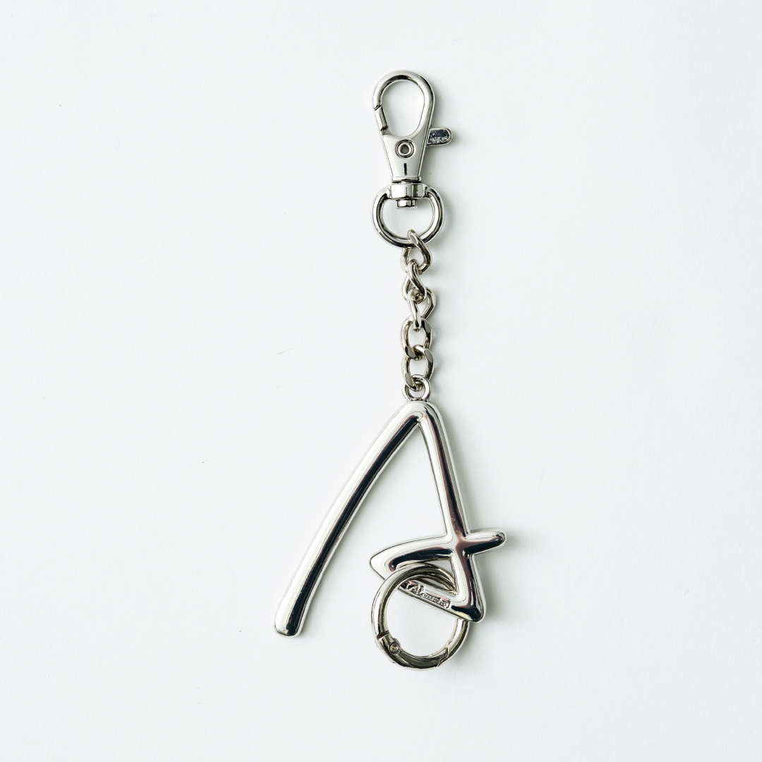 A LOGO KEYCHAIN..会場販売価格:2,000円 　