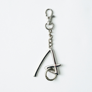 A LOGO KEYCHAIN..会場販売価格:2,000円 　