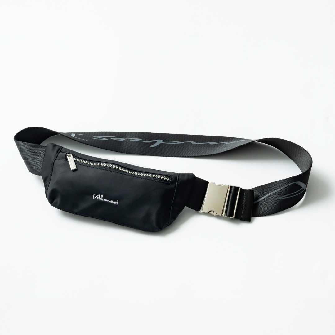 LOGO BELT BAG..会場販売価格:5,500円 　