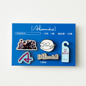 YAW TOUR PIN BADGE SET..会場販売価格:3,000円 　