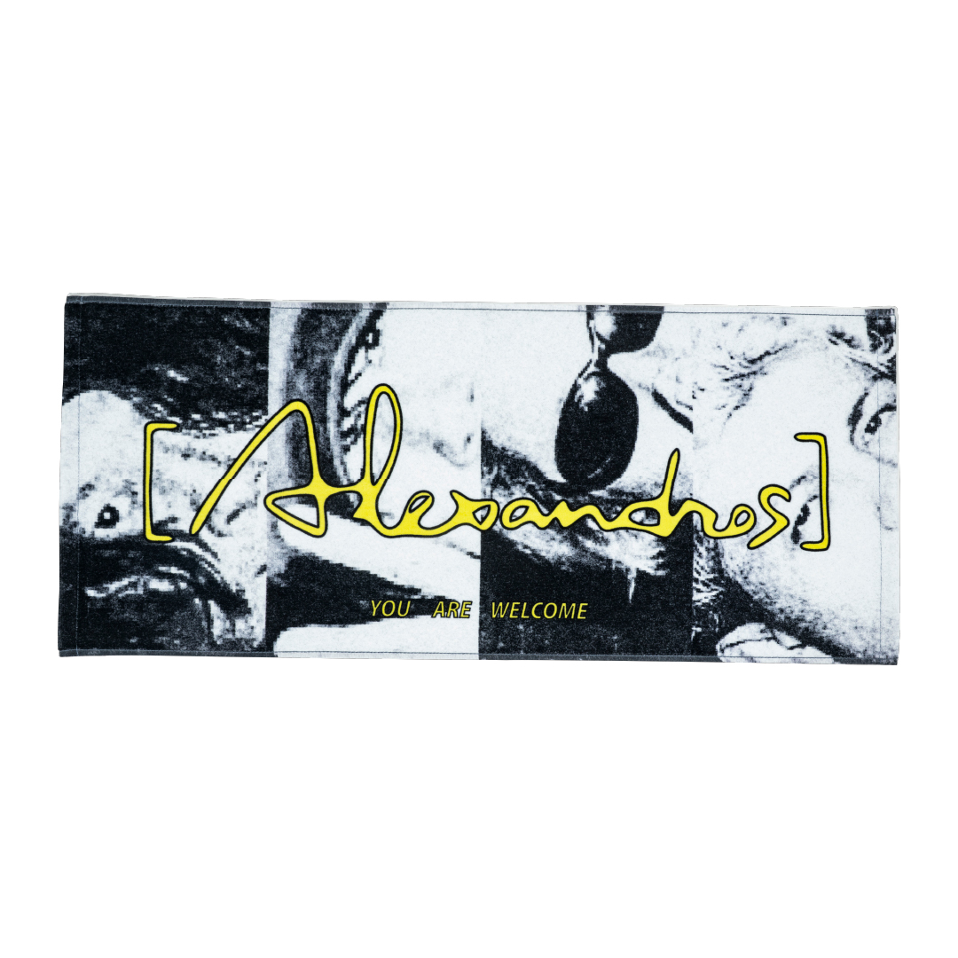 YAW TOUR TOWEL（2color）.会場販売価格:2,000〜2,300円 　