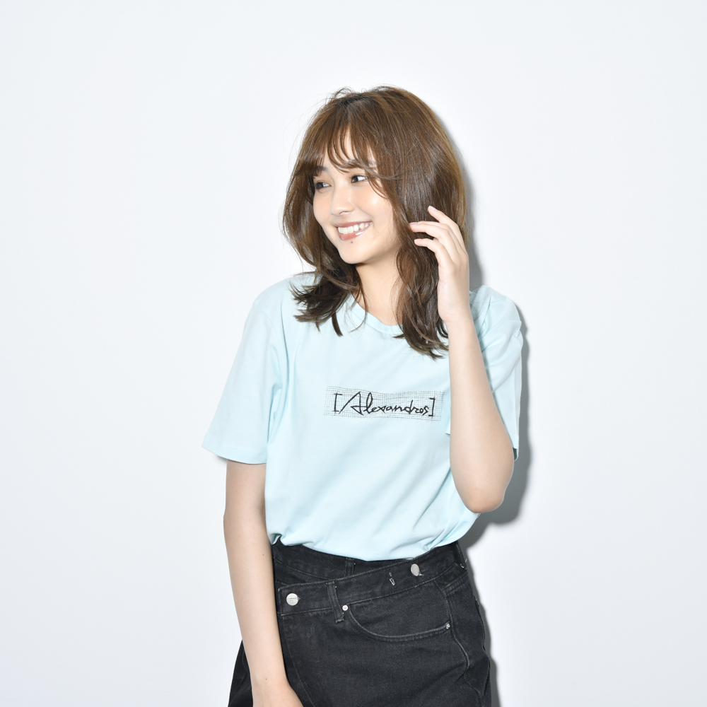 【NEW】Sketch Logo Tee(Light Blue)