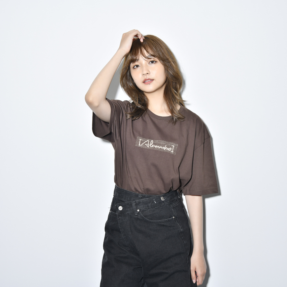 【NEW】Sketch Logo Tee(Brown)