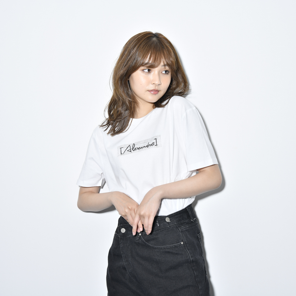 【NEW】Sketch Logo Tee(White)